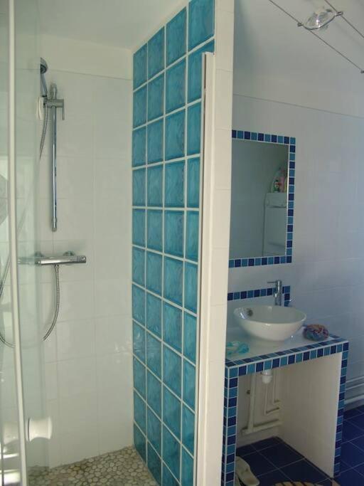 Maison "Ker Galinette " , Belle-Ile-En-Mer, Piscine Chauffee Et Jacuzzi Bangor Exterior photo